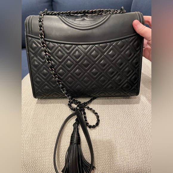 Tory Burch Large Fleming Matte Convertible Shoulder Bag - Picture 5 of 5